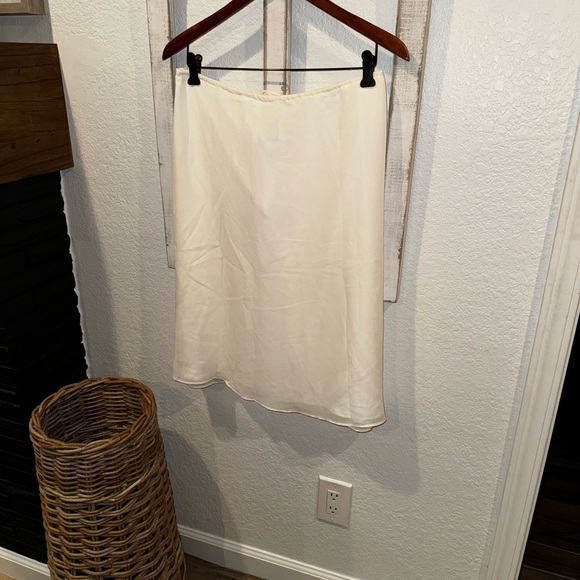 Princess Poly NEW Delvi Midi Skirt in Ivory Tie Waist Size 10 - Picture 6 of 6